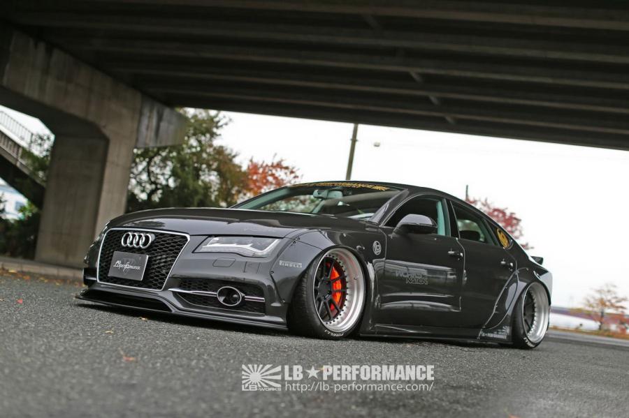  Audi S7 Sportback by Liberty Walk 2017 года  (фото 3 из 6)
